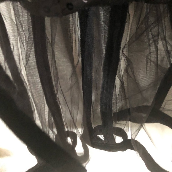 Betsey Johnson sleeveless Sequins Prom dress - Picture 15 of 15